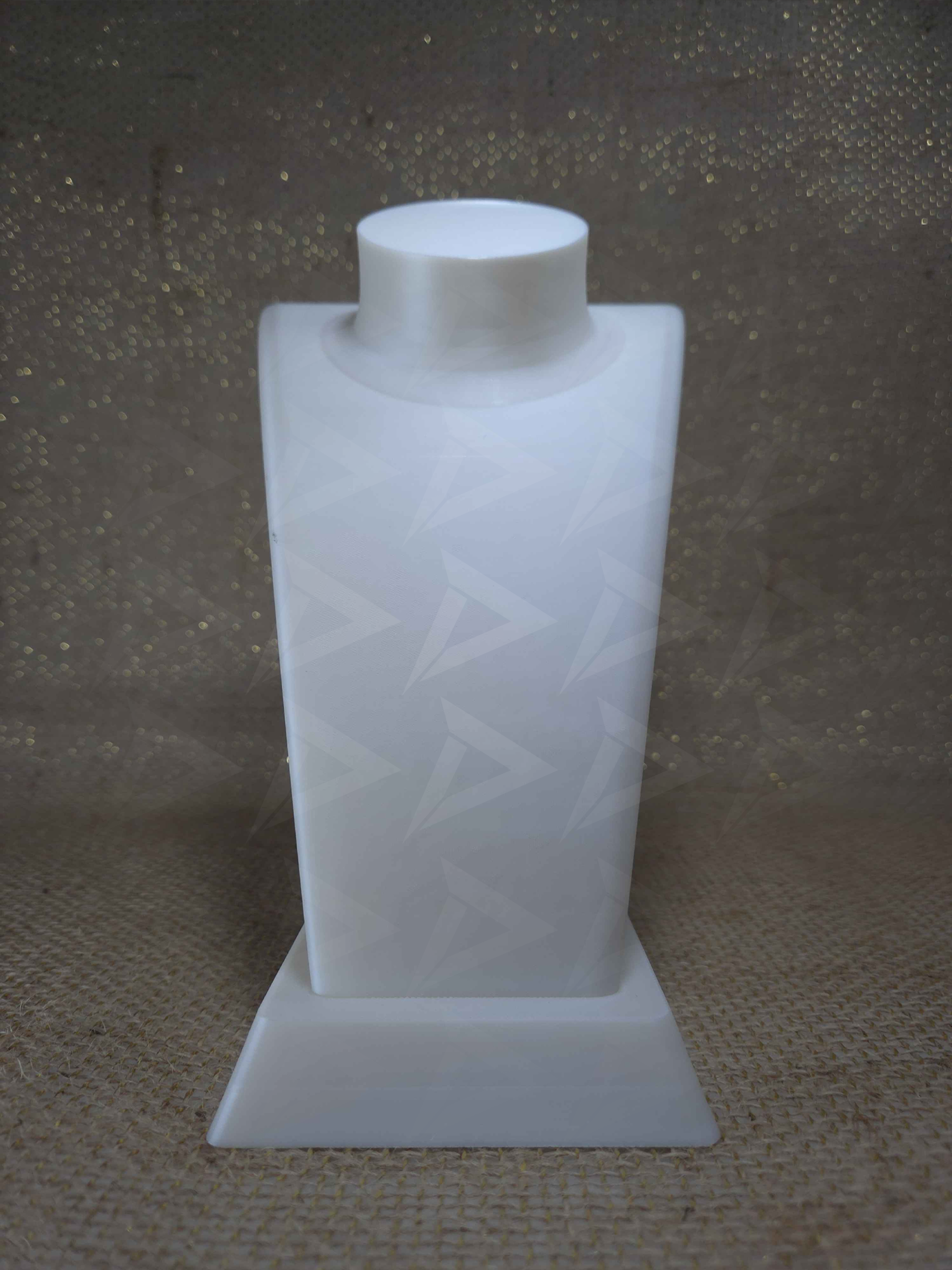 Busto Expositor de Correntes - Imagem 2